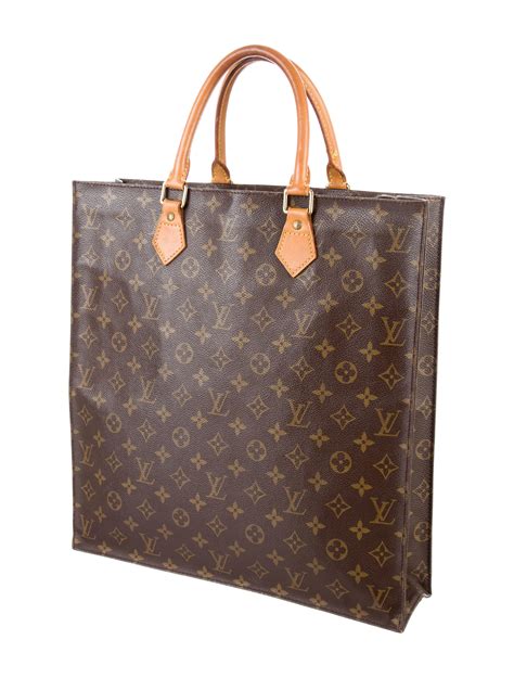 louis vuitton sac plat bb|Louis Vuitton monogram sac plat.